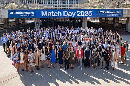 The entire group of students posed together at Match Day.